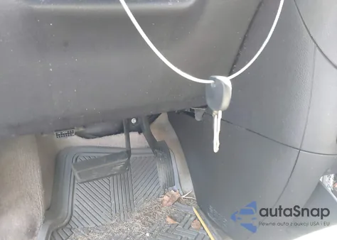 2005 Pontiac Montana Sv6 Awd from USA, damaged, VIN 1GMDX33L55D215440